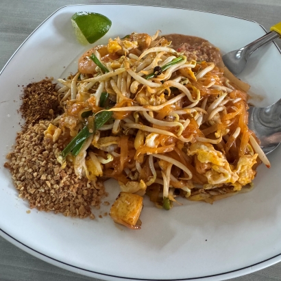 pic of pad thai