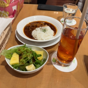 pic of curry hiyashi rice